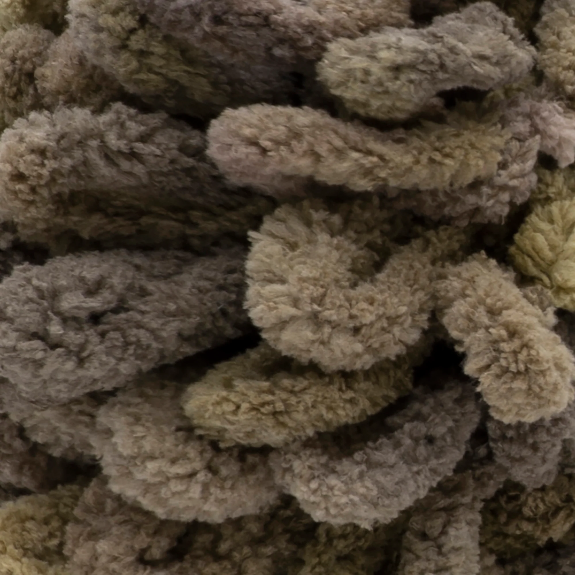 Bernat Alize Blanket-EZ Yarn - Clearance Shades - Image 30