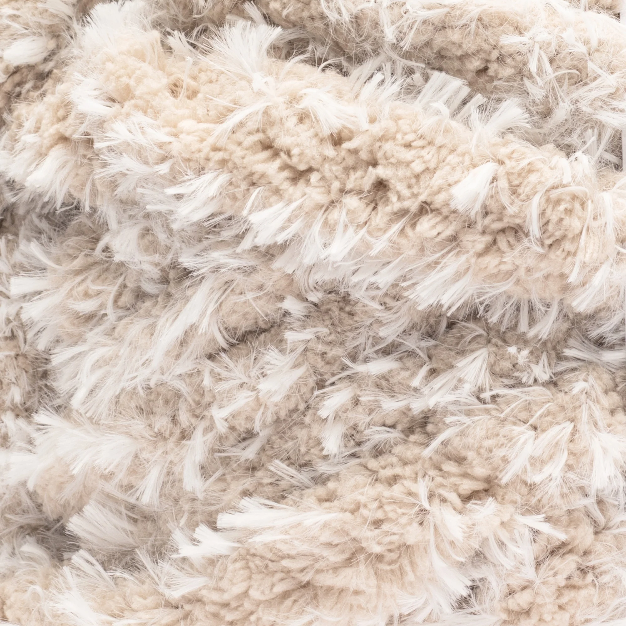 Bernat Blanket Big Frosted Yarn (300g/10.5oz) - Retailer Exclusive - Image 2
