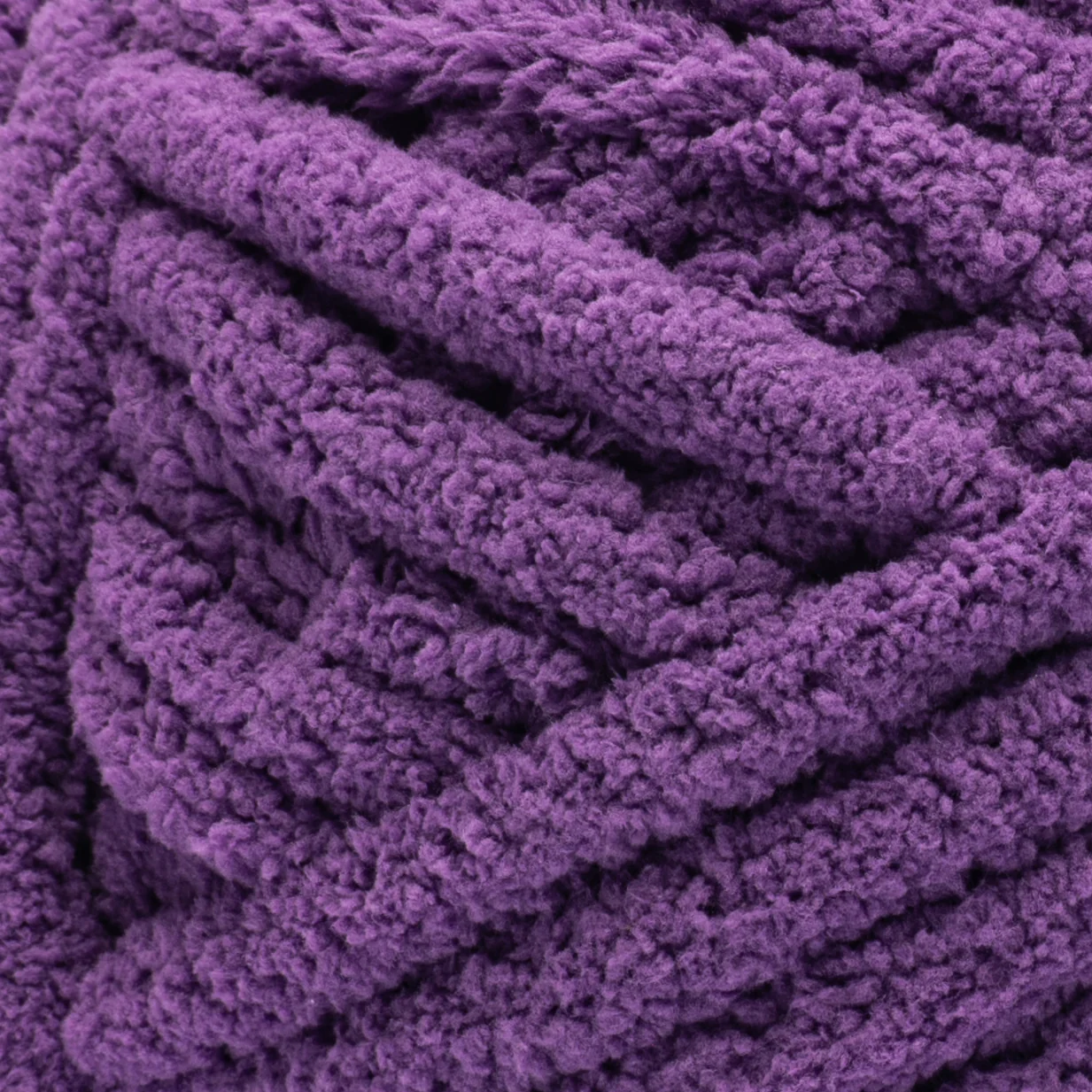 Bernat Blanket Extra Yarn (300g/10.5oz) - Image 2