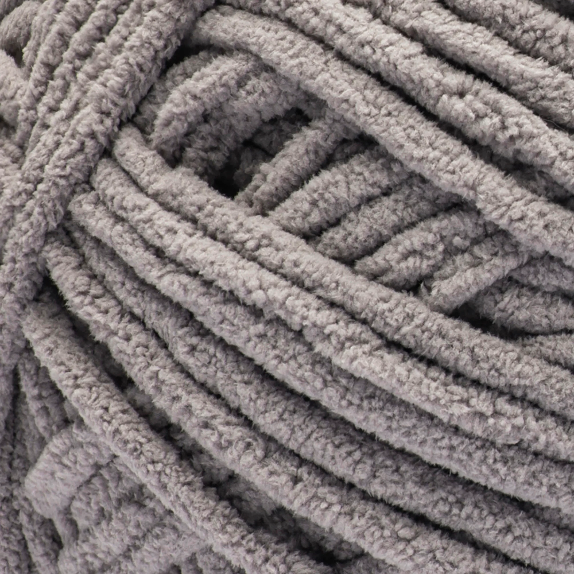 Bernat Blanket Yarn (600g/21.2oz) - Clearance Shades - Image 4