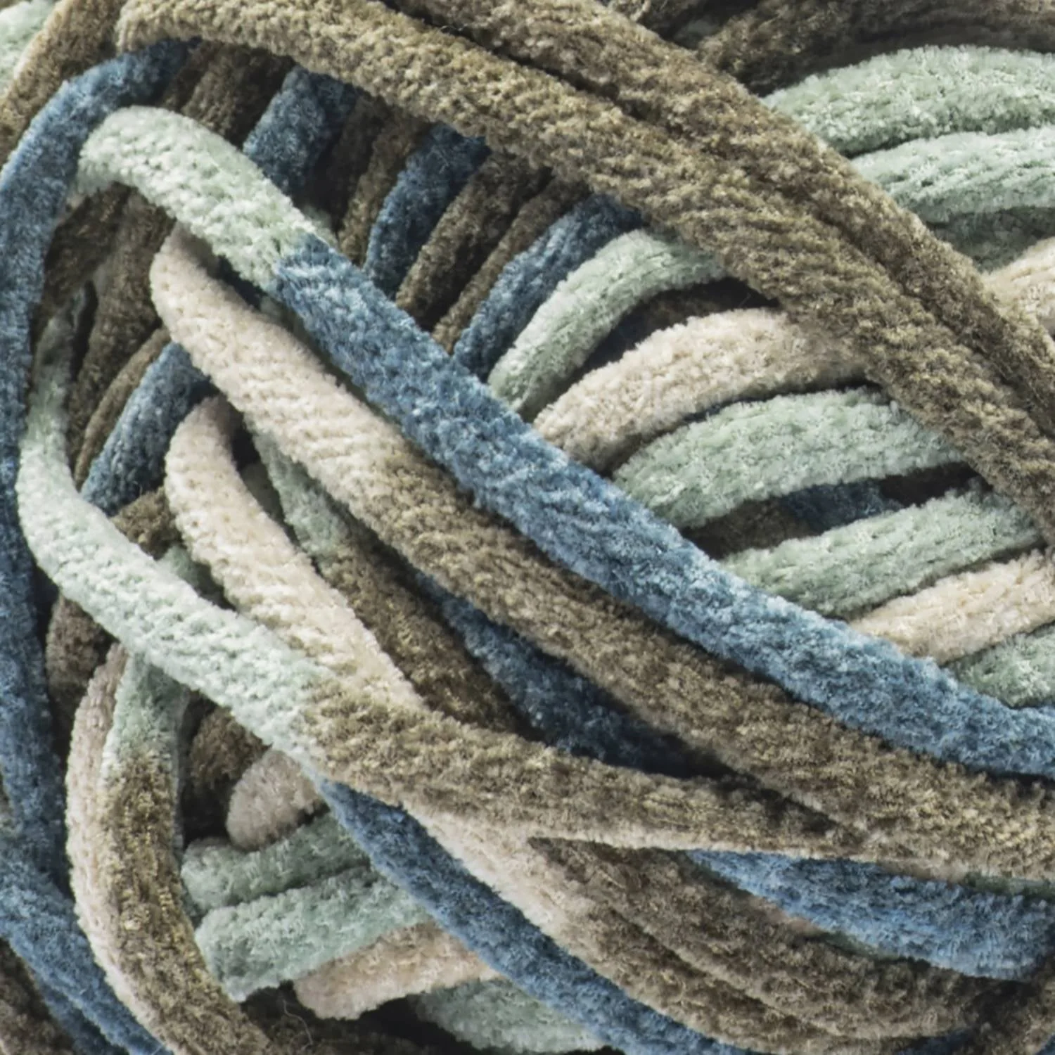 Bernat Plush Yarn (250g/8.8oz) - Discontinued Shades - Image 24