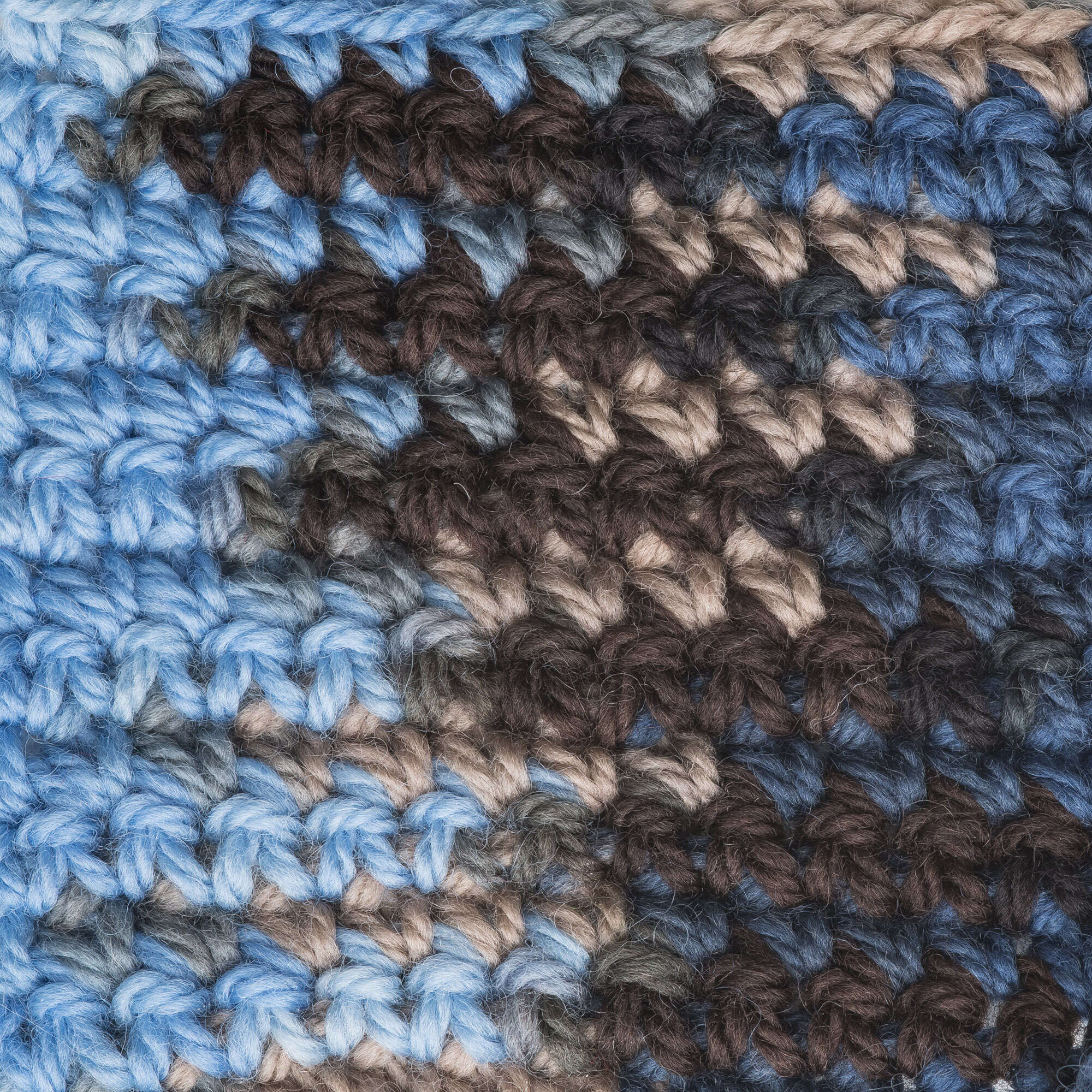 Patons Classic Wool Worsted Yarn - Discontinued Shades - Image 43