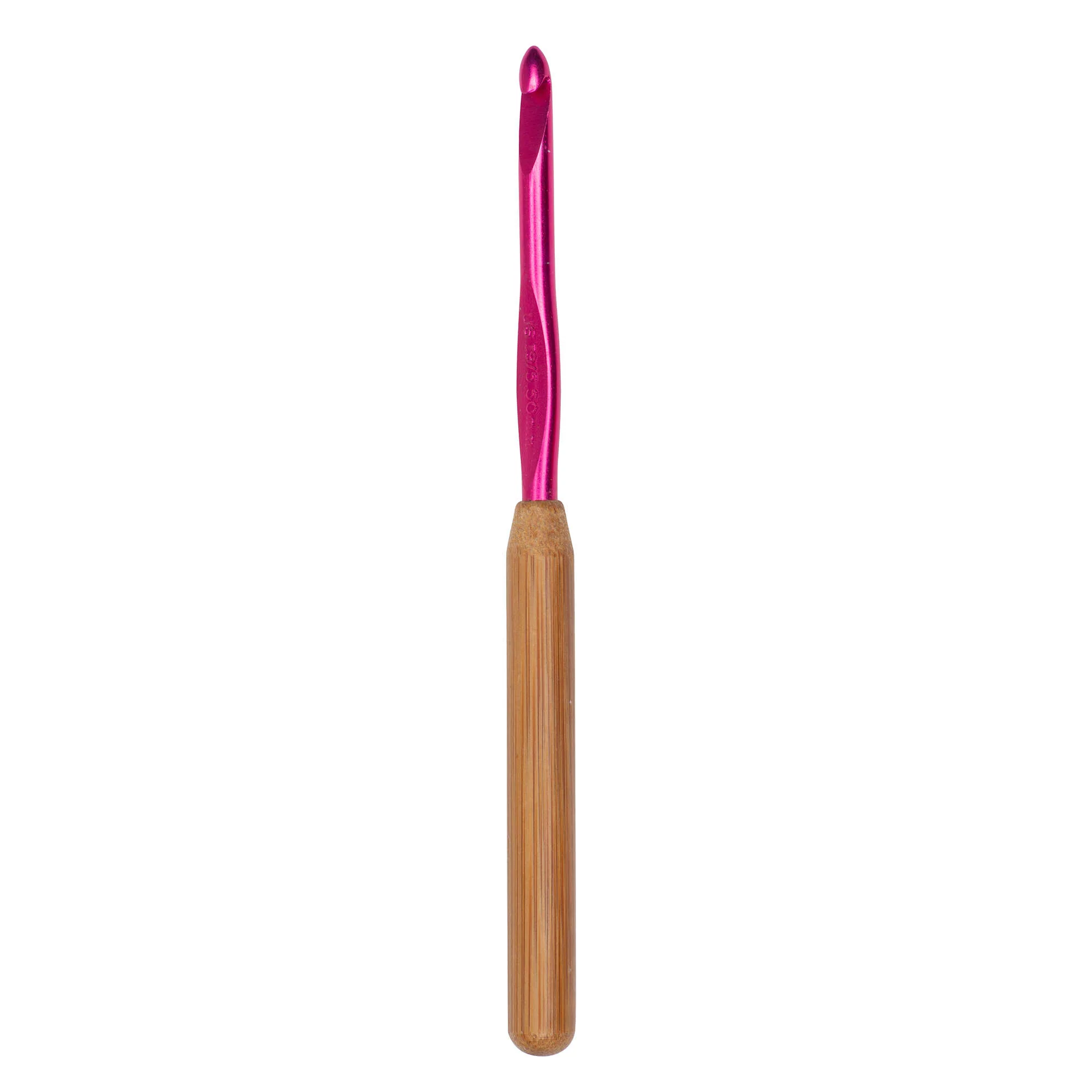 Susan Bates Silvalume Bamboo Handle/Aluminum Head Crochet Hook - Discontinued Items - Image 2